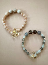 Lade das Bild in den Galerie-Viewer, Moonshine bracelet
