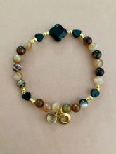 Lade das Bild in den Galerie-Viewer, Brownie bracelets
