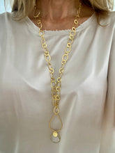 Lade das Bild in den Galerie-Viewer, Giada necklaces
