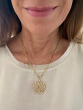 Lade das Bild in den Galerie-Viewer, Aurea necklace
