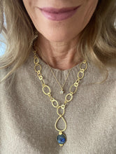 Lade das Bild in den Galerie-Viewer, Gisele necklace
