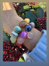 Lade das Bild in den Galerie-Viewer, Marguerite bracelets
