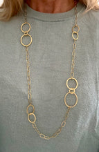 Lade das Bild in den Galerie-Viewer, Celine necklace
