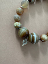 Lade das Bild in den Galerie-Viewer, Hazel bracelet
