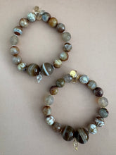 Lade das Bild in den Galerie-Viewer, Coco bracelet
