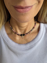Lade das Bild in den Galerie-Viewer, Rosalie necklace
