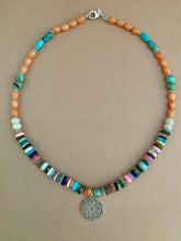 Lade das Bild in den Galerie-Viewer, Groovy necklace
