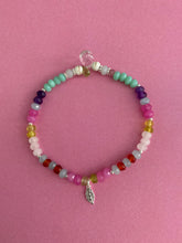 Lade das Bild in den Galerie-Viewer, Rainbow Cristal bracelet
