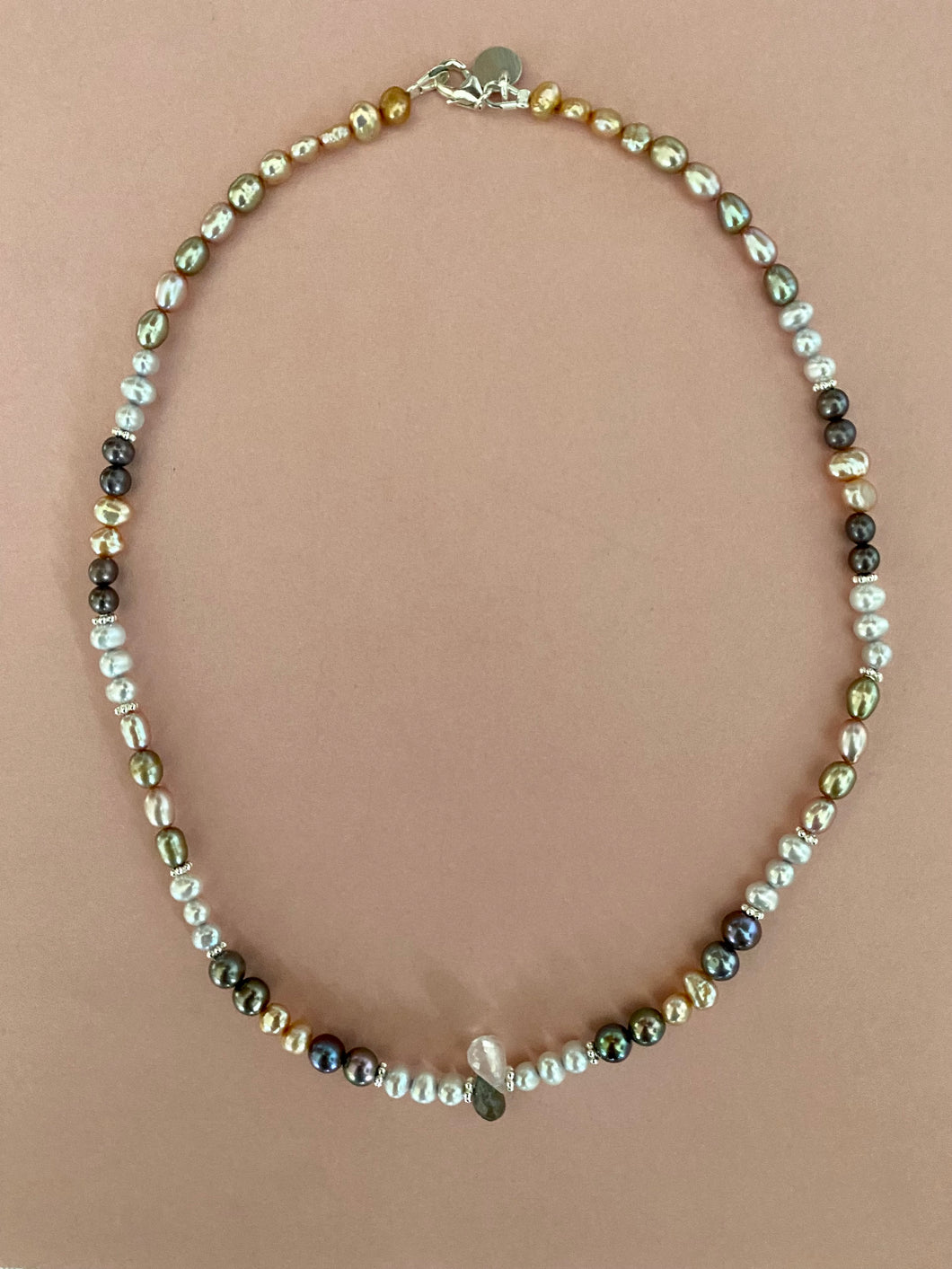 Leontine necklace