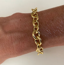 Lade das Bild in den Galerie-Viewer, The Golden Bling bracelet
