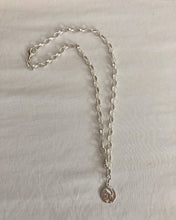 Lade das Bild in den Galerie-Viewer, Roman necklace silver
