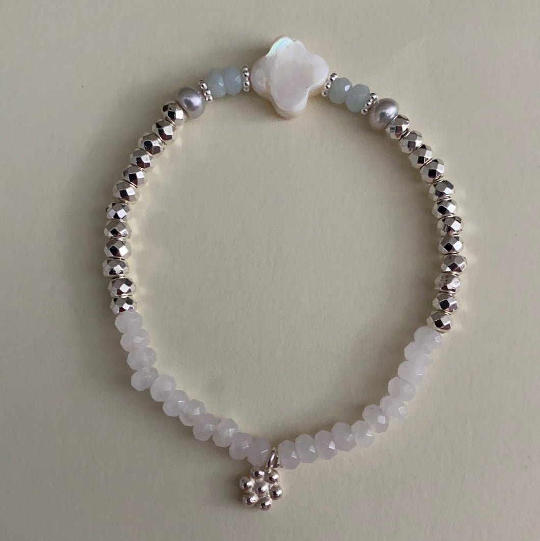 The white flower bracelet